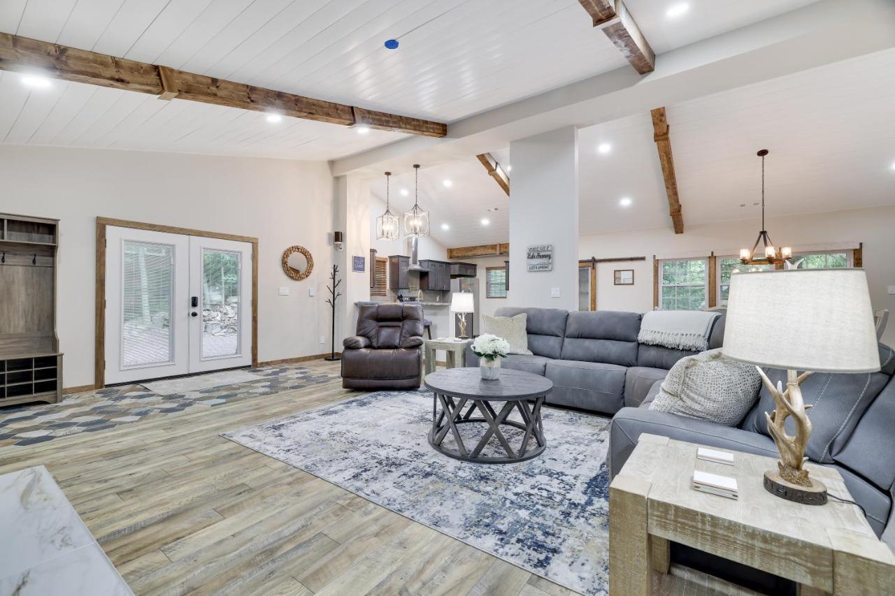 Whiskey Pines Retreat! Single Level Home, Outdoor Firepit, Ac, Bbq! Sleeps 9 In Lake Harmony! Εξωτερικό φωτογραφία